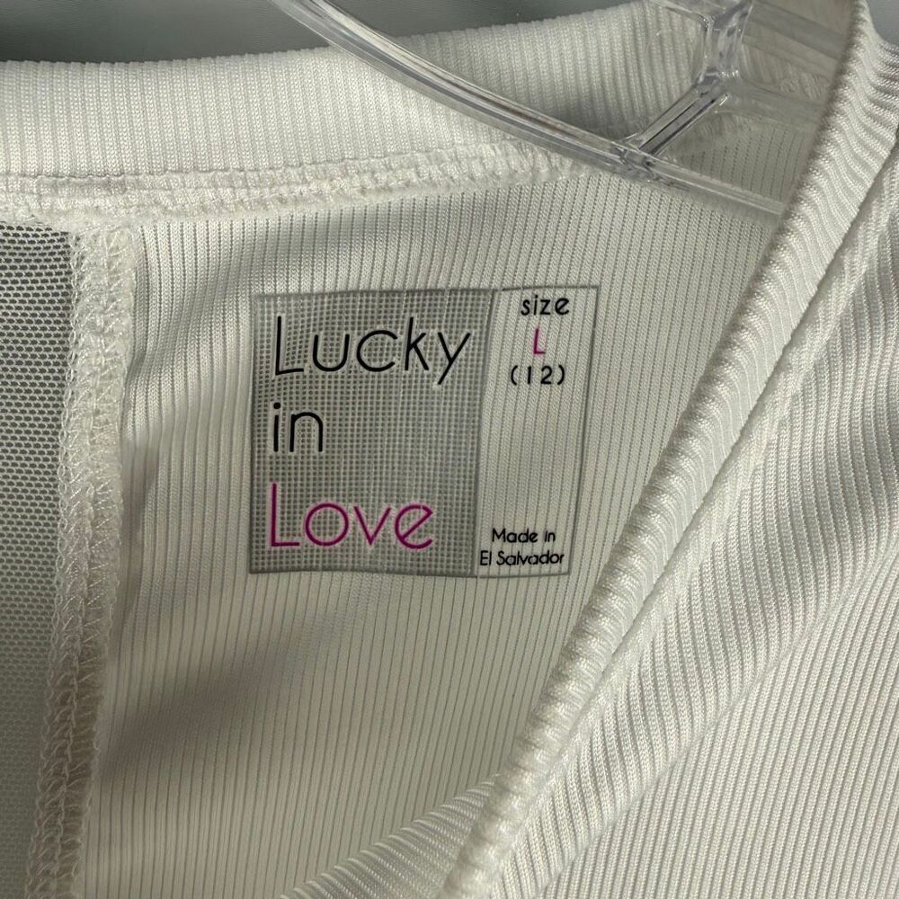 Lucky in love women’s ribbed white tennis twist front top size large NWOT - Picture 7 of 8